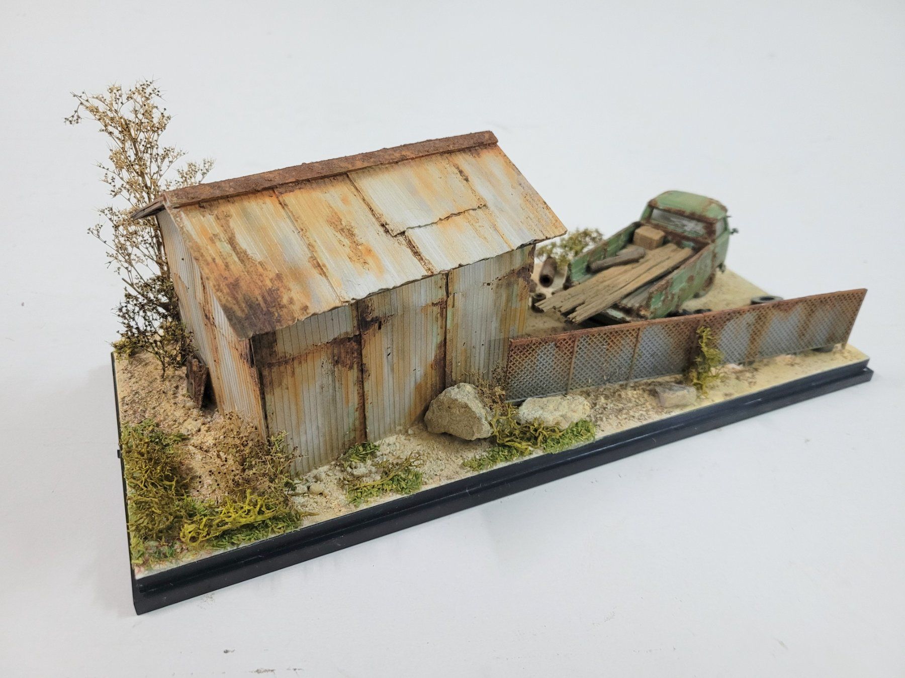 Schuco Modellini d'auto: VW T1 1:43 / Diorama – Usato da Reinach AG venduto da airbrusher01 3