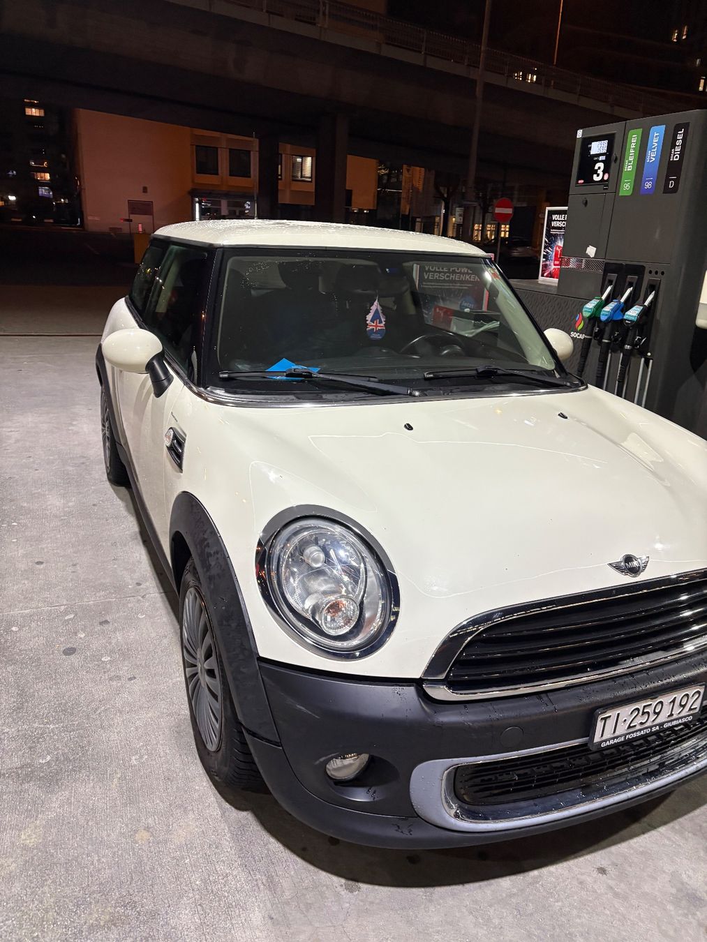 Mini Autos: Mini Cooper – Gebraucht aus Zürich von har_8v8s 5