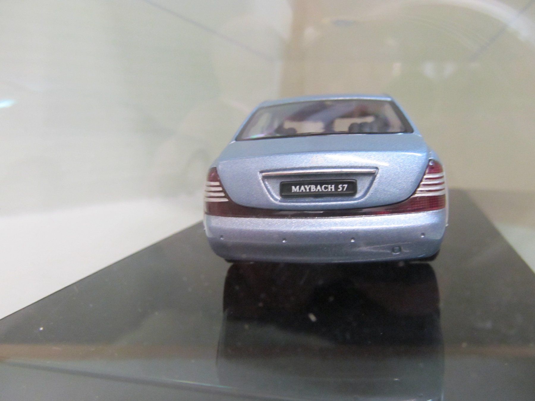 Autoart Modellini d'auto: MAYBACH 57  AUTOART  1:43 – Nuovo (secondo la descrizione) da Grueningen venduto da malamut56 3