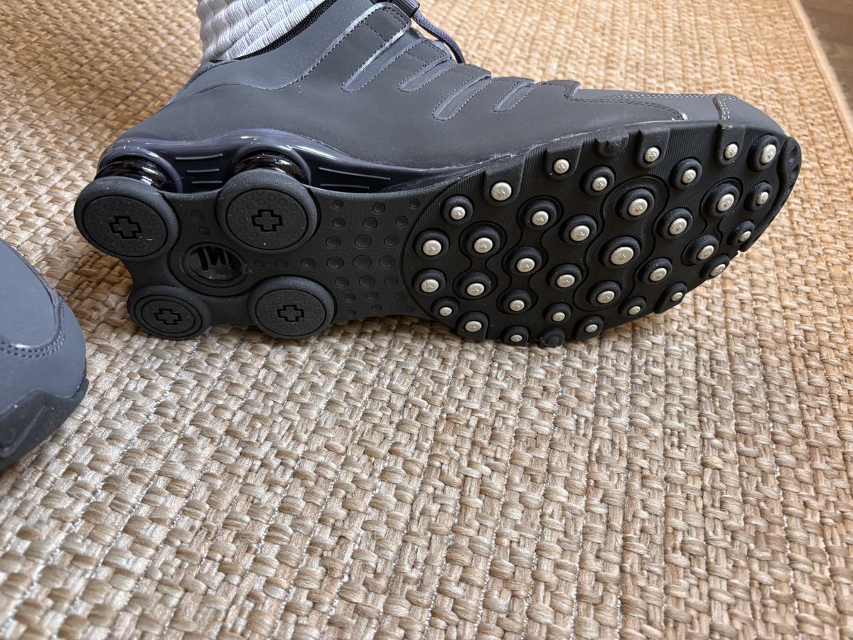 Nike Scarpe da uomo: Nike Shox grises, 45, neuves – Nuovo e nell'imballaggio originale da Le Mont-sur-Lausanne venduto da rhinoco2000 6