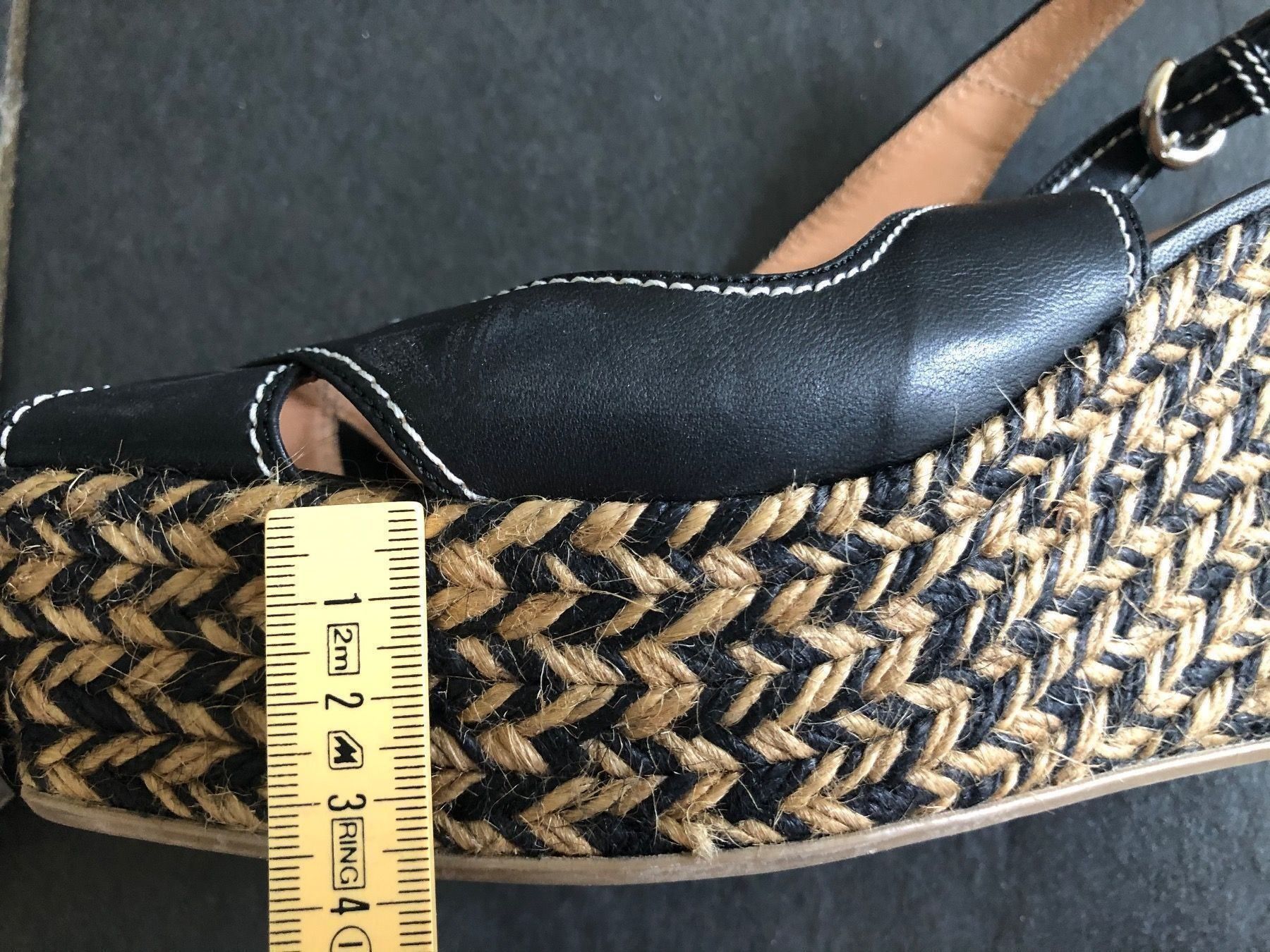 Sergio Rossi Scarpe da donna: Sandales Sergio Rossi – Usato da Dotzigen venduto da SecondHandGems 8
