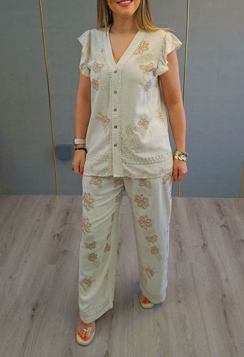 Lotti di vestiti: Bluse und Hose NEU – Nuovo e nell'imballaggio originale da St. Gallen venduto da Moda2024