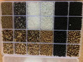 Grosse Perlenbox Seed Beads + Bugle Beads 6/0 8/0 11/0 15/0