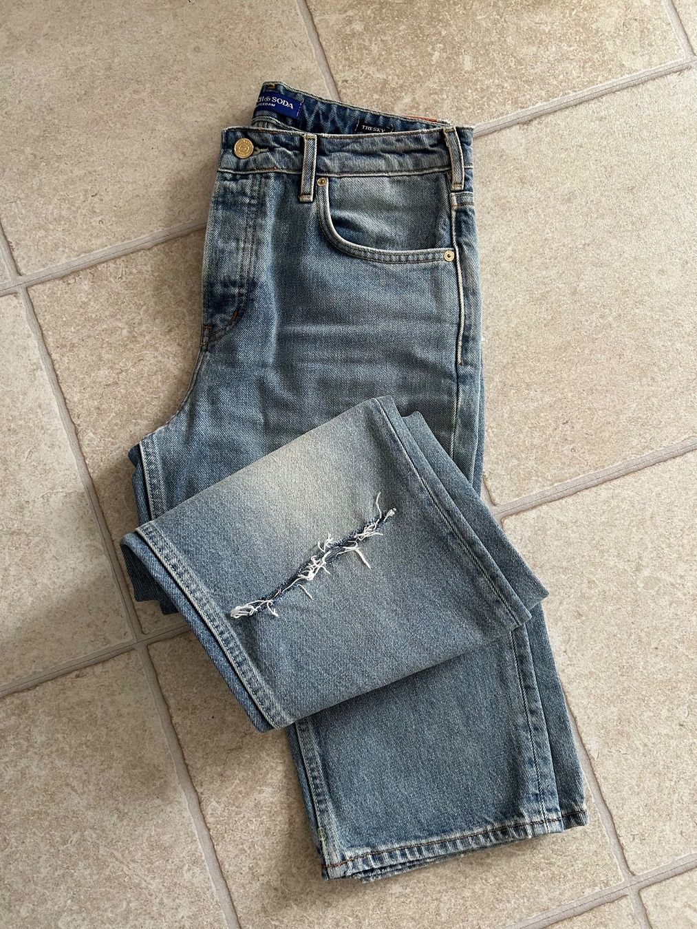Jeans: Jean Skotch&soda comme neuf grosse 27 – Usato da Courroux venduto da Yermakova 4