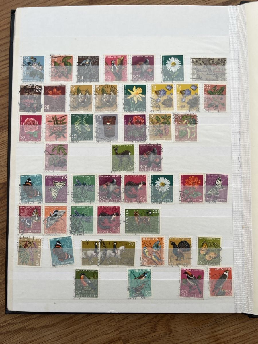 Tous les timbres: Briefmarken Album – D'occasion à Sursee par abcdxyz 9