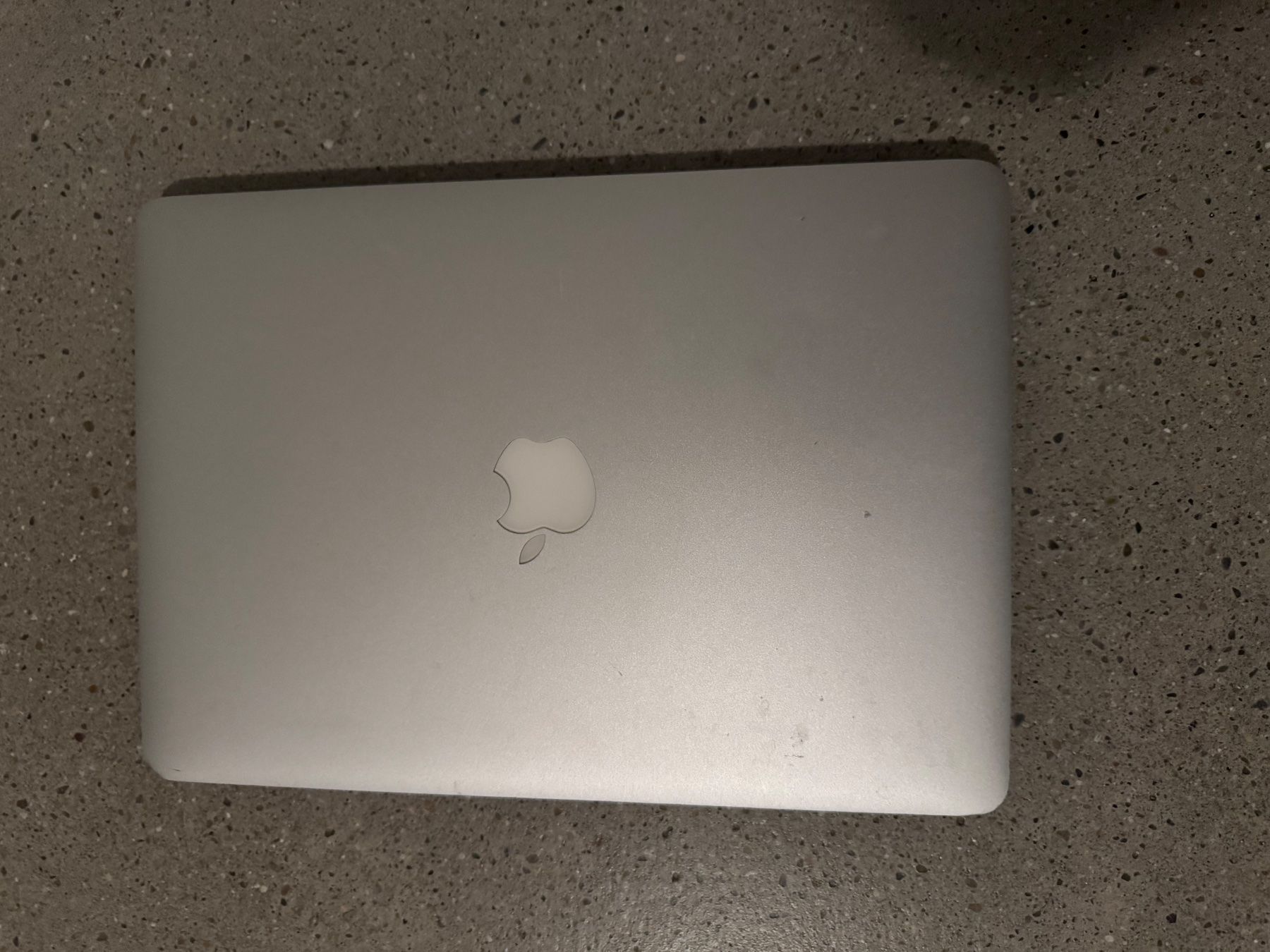 Apple Notebook: MacBook Air 13 inkl. Microsoft Office 2021 – Usato da Adliswil venduto da Busys 7