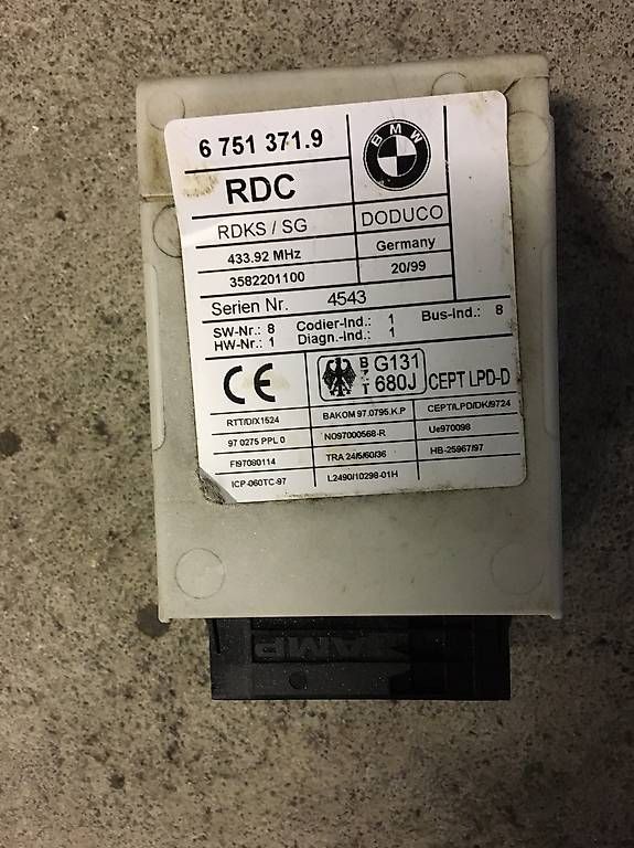 Tutti pezzi di ricambio auto: BMW / RDC Steuergerät – Usato da Innerberg venduto da Spidii