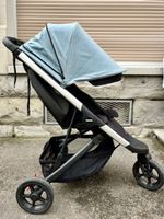 Thule spring stroller