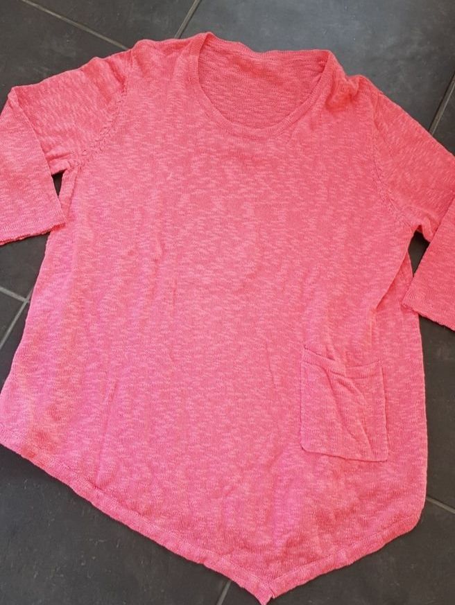 Kleiderpakete: 4 schöne Pullover, Grosse Grössen – Gebraucht aus WALTERSWIL SO von thb_ybm8 2