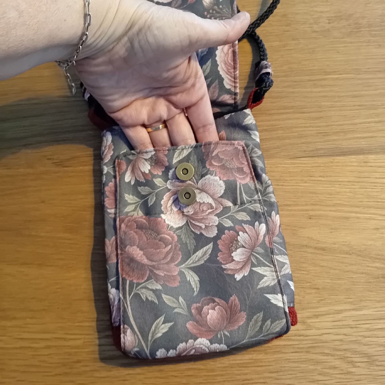 Sacs femmes: Handytasche floral – Neuf (Voir description) à Burgdorf par carodesign1 2