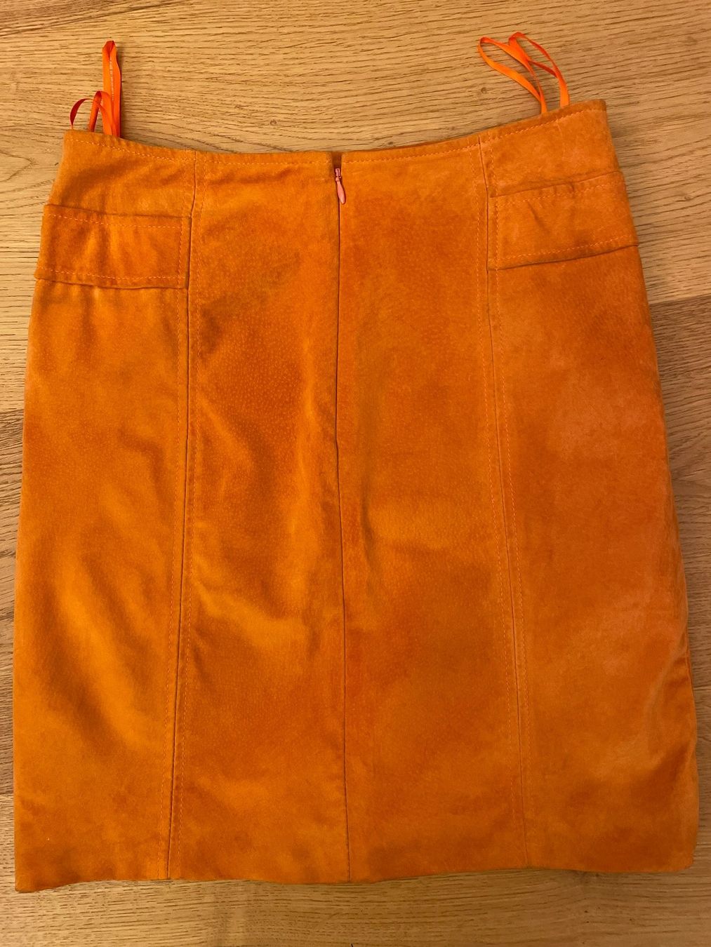 Heine Gonne: Lederrock ALBA MODA orange Gr. 34/36 – Usato da Hämikon venduto da schneider.petra 1