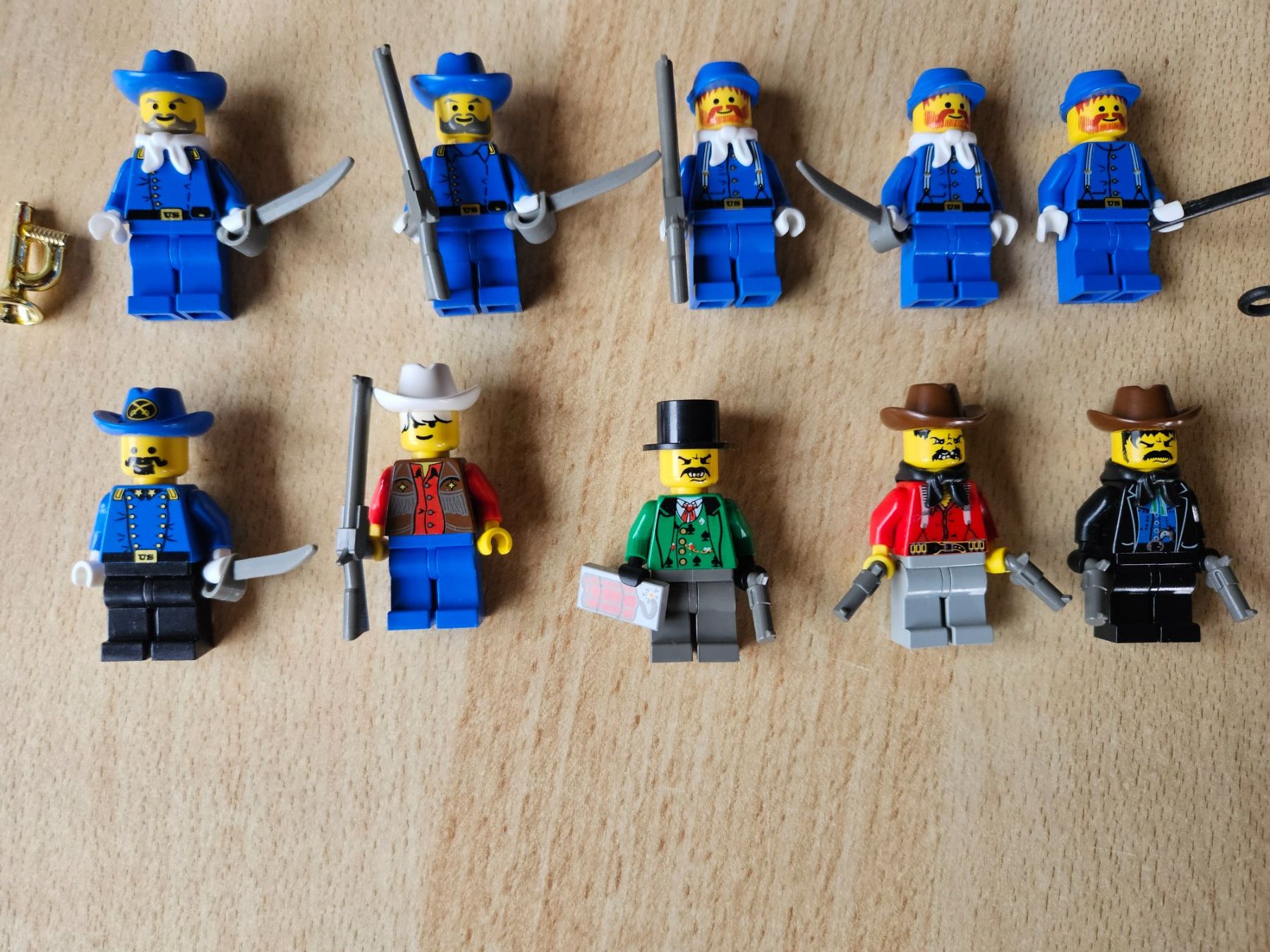 Lego Spielzeuge: Lego Fort Legoredo 6769 – Gebraucht aus Kirchenthurnen von Scratchy02 4