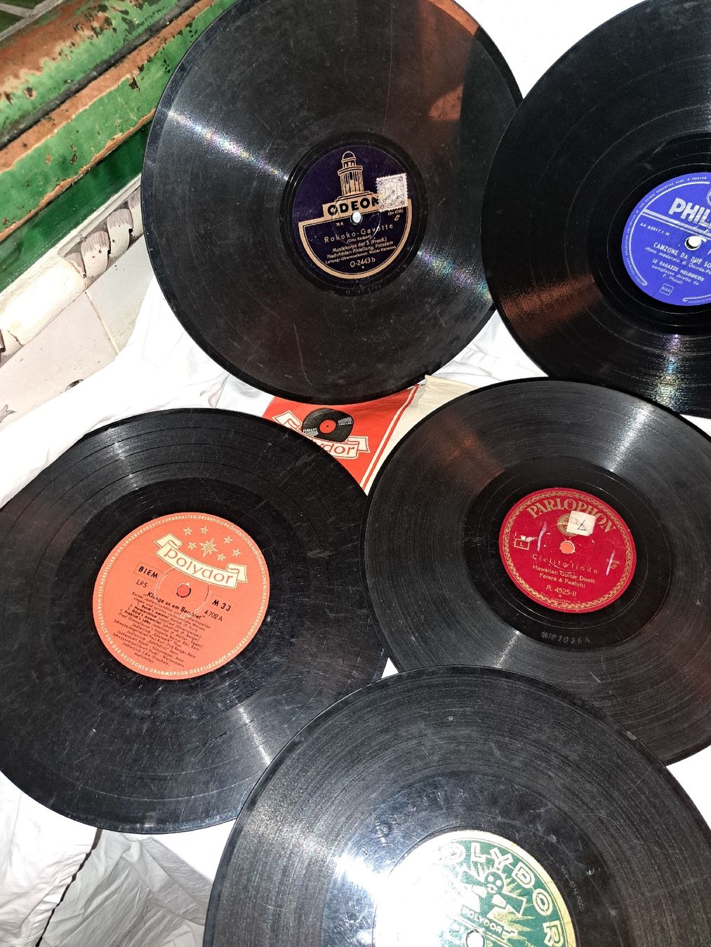 Schallplatten: Shellack platten Sammlung, verschiedene Labels, – Gebraucht aus Kölliken von Upcycling-by-Mc-TAM 4