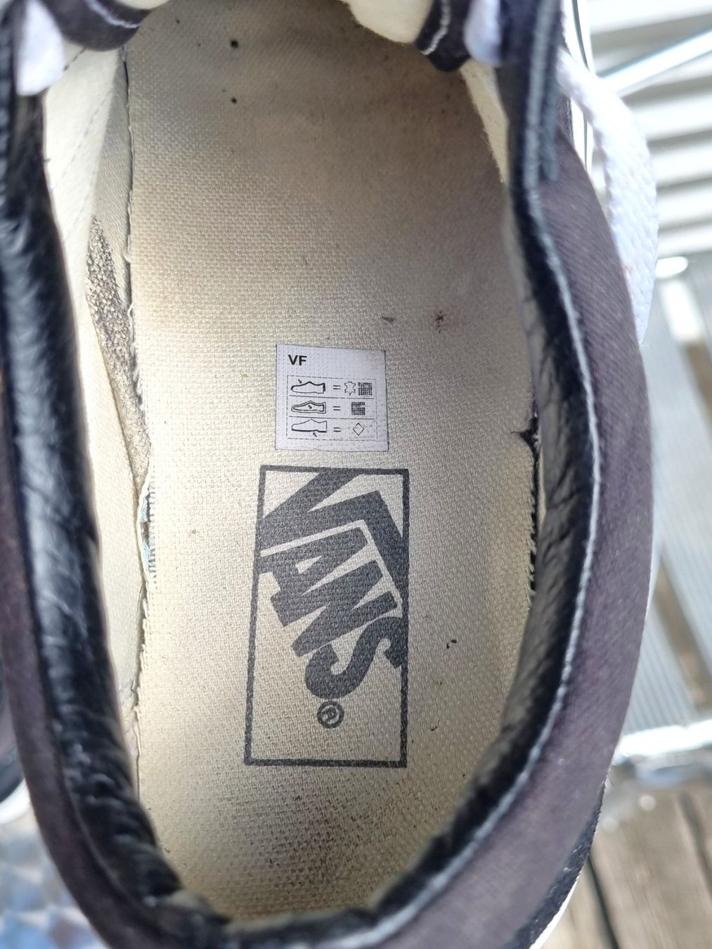 Vans Scarpe da donna: VANS Damen Sneakers Grösse 39 – Usato da Glattbrugg venduto da Adriano2014 7