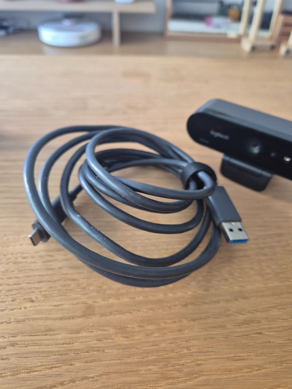 Logitech Webcams: Logitech BRIO 4K Webcam V-U0040 inkl. USB-Kabel – Gebraucht aus Ittigen von LilyfromSwitzerland 4