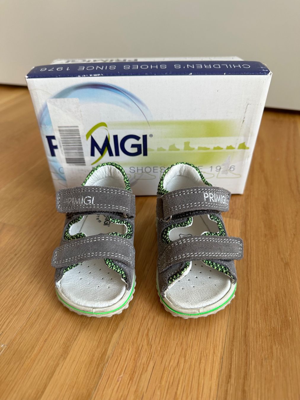 Primigi Scarpe per ragazzi: Primigi Sandalen grau Kinder Grösse 19 Originalbox – Nuovo (secondo la descrizione) da Unterägeri venduto da StefanGekko 1