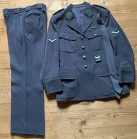 Uniform der Kantonspolizei St Gallen mit Krawatte