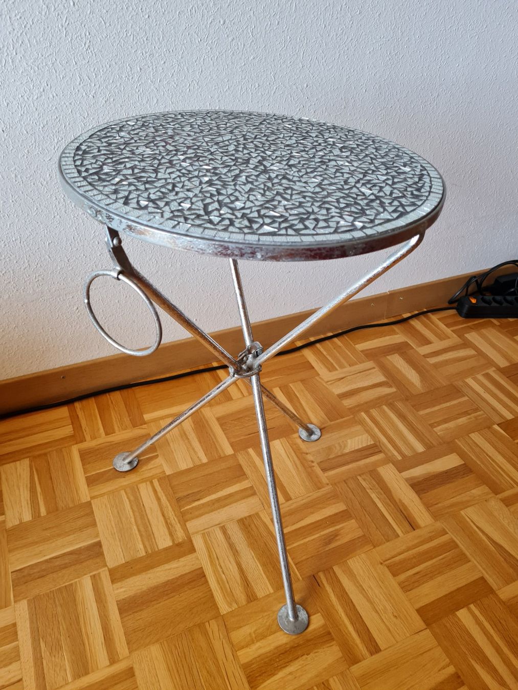 Kare Tavoli: Beistelltisch von KARE Design – Usato da Maur venduto da Tashi010 1
