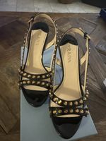 Prada Sandalen Schwarz Lack Grösse 36.5 Nieten