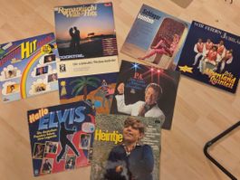 8 Schallplatten  ELVIS /  Heintje /usw