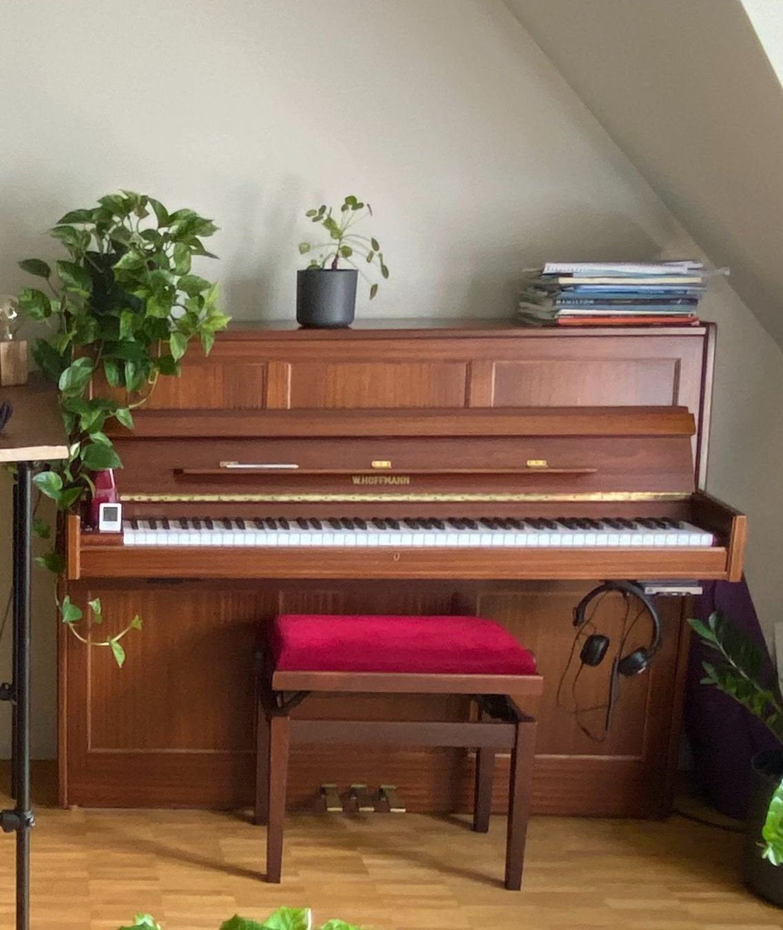 Strumenti musicali: Dunkelbraunes Klavier, W. Hoffmann, top Zustand – Usato da Zürich venduto da sal_62j5