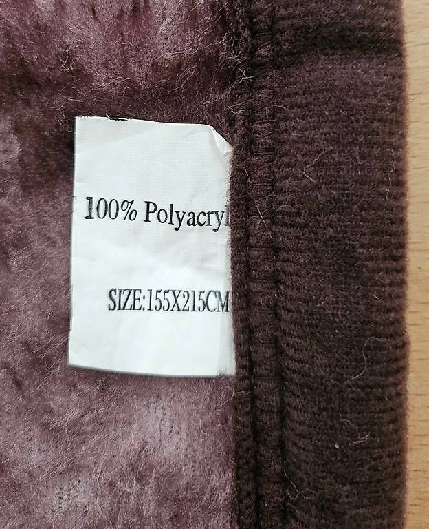 Coperte: Wohndecke/Kuscheldecke – Usato da Kriens venduto da Chilimaus0 1