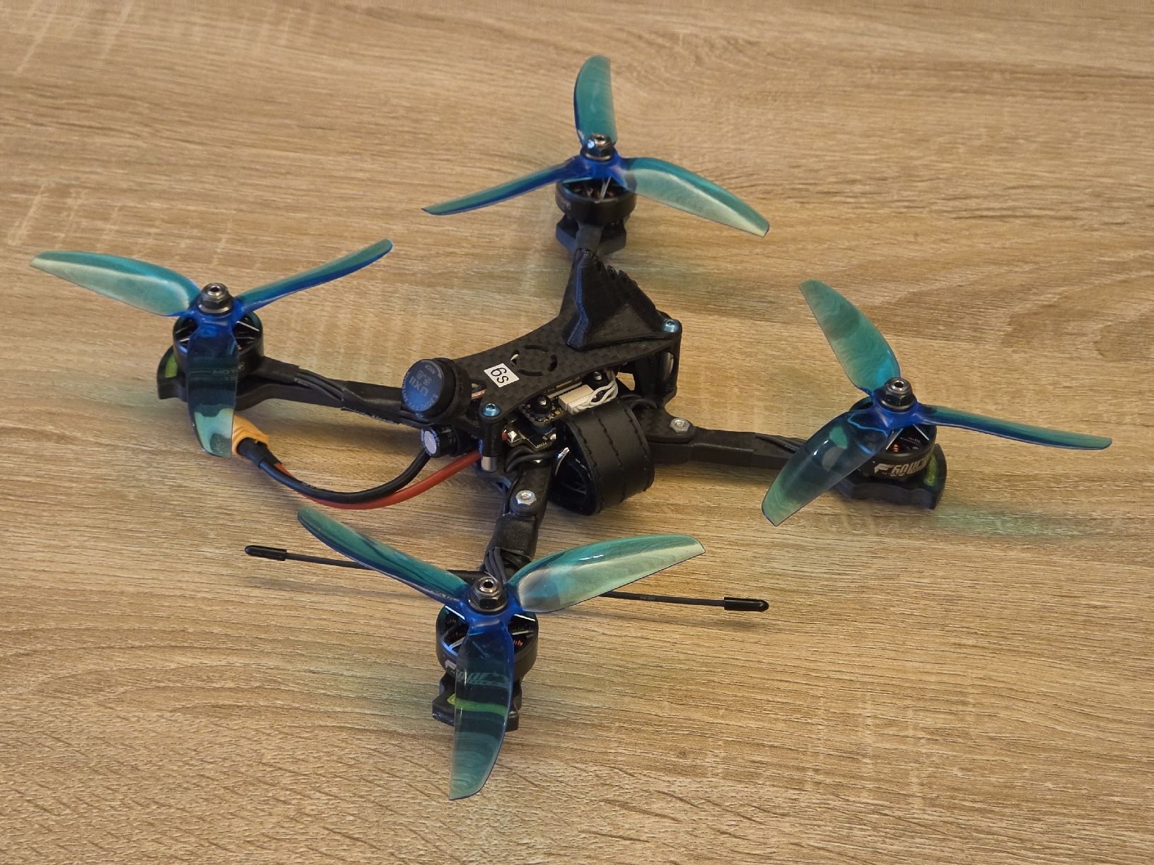 Modellismo RC: FPV Racing Drone SWIFT X20 BNF – Usato da Thun venduto da Sde 2