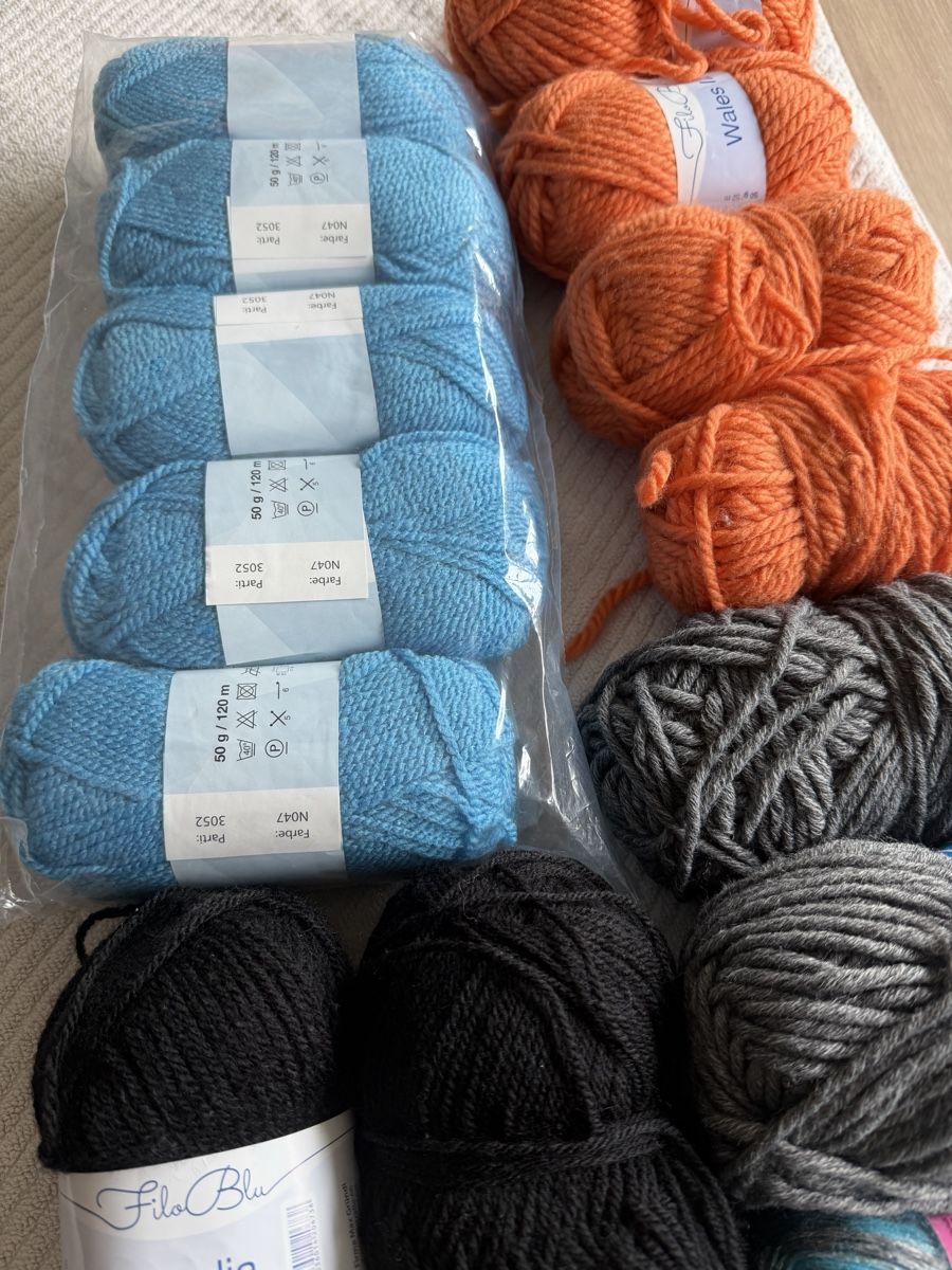 Wolle: Strickgarn / Wolle – Neu und originalverpackt aus Witterswil von gsc_z6ts 2