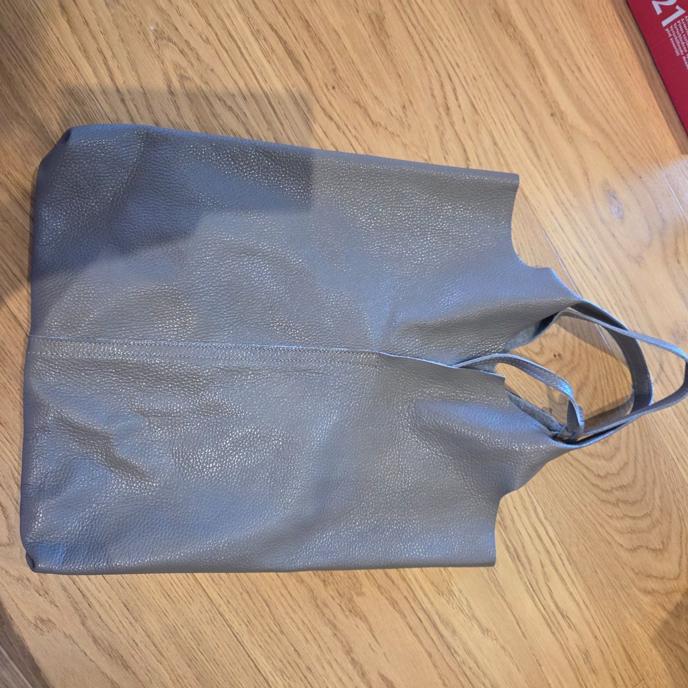 Borse da donna: Sac en cuir – Usato da Genève venduto da BarbaraCh-