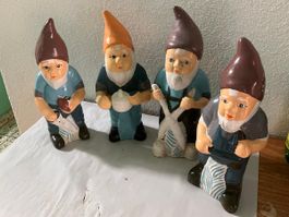 Antikes Zwerge-Set 4 Stück, aus Ton, Handbemalt
