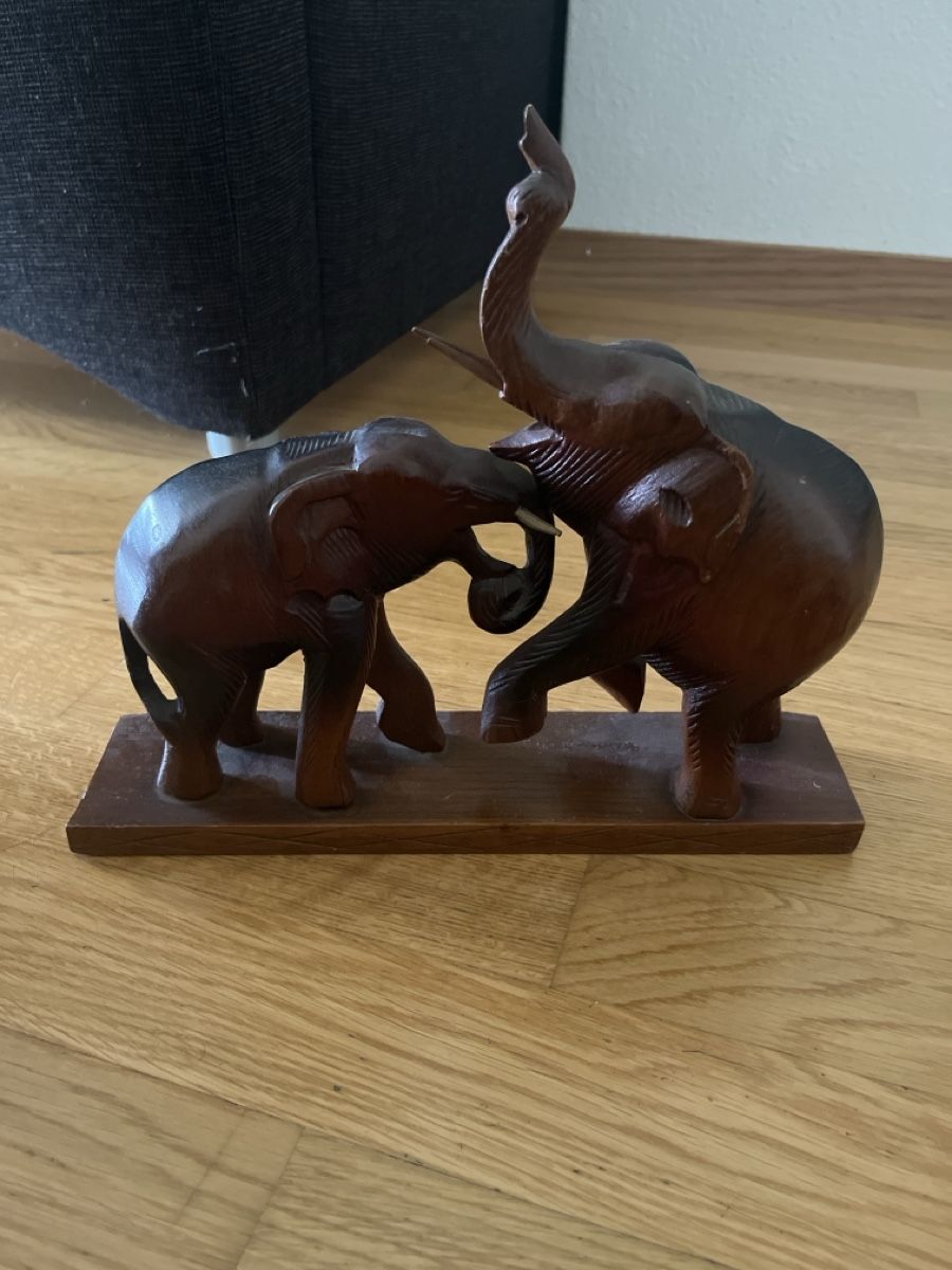 Tutte le decorazioni: Holzfigur Elefanten Dekoration – Usato da Winterthur venduto da rat_cz9v 2