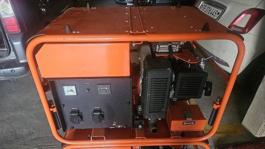 Generatori di corrente: Generator stromerzeuger zivilschutz – Usato da Courtepin venduto da Gomes007 4