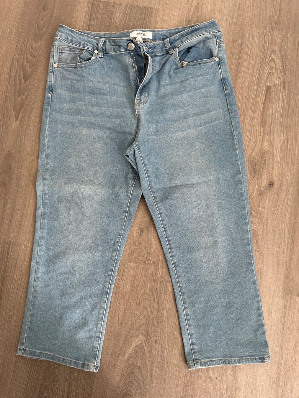 Jeans: Damenjeans Gr. 42 – Usato da Obergösgen venduto da Andre118