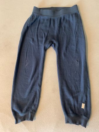 Tolle Wollhose von CeLaVi Gr. 100 (98) Räuberhose mit Loch