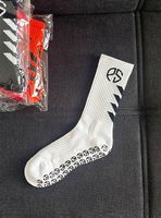 Socken (Antirutschsocken/Gripsocken/Sportsocken)
