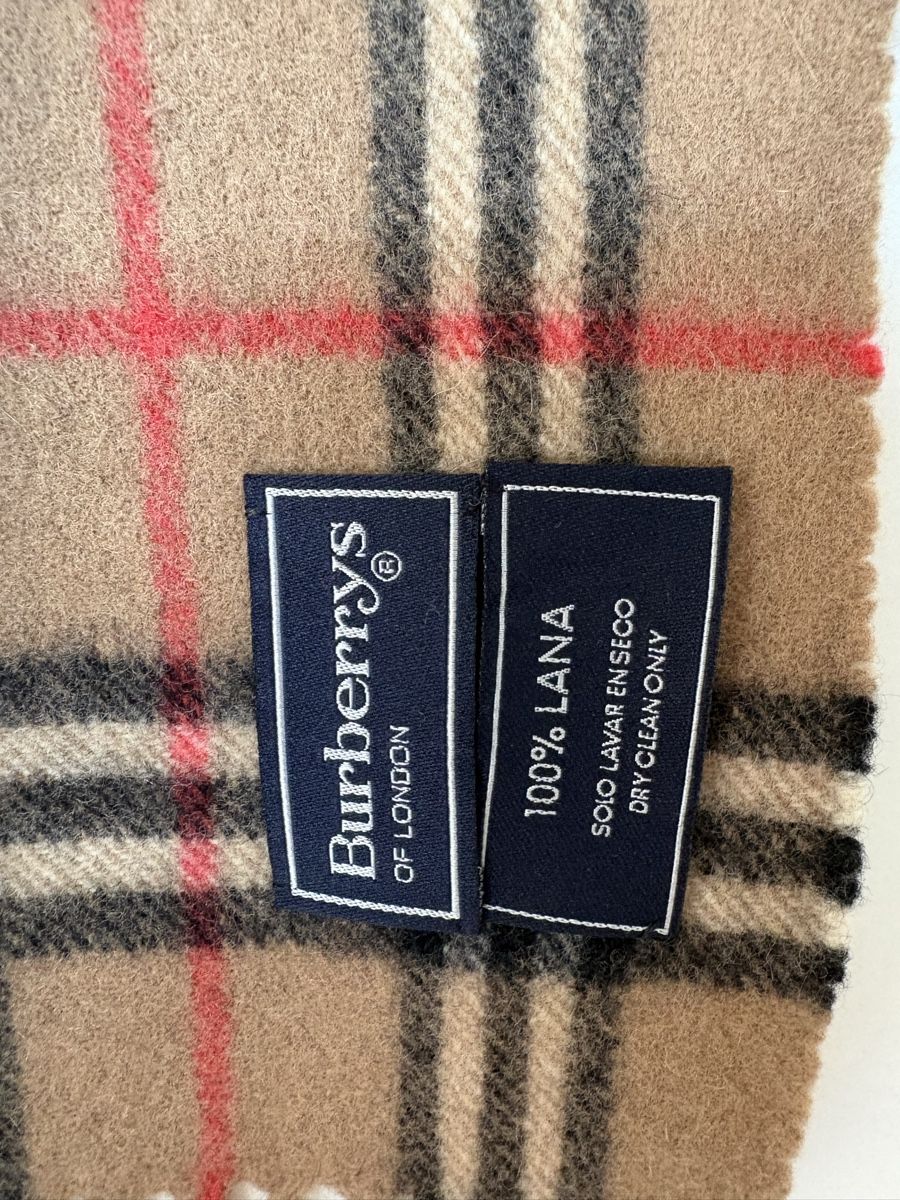 Burberry Foulard & Sciarpe: Burberry Schal – Usato da Rotkreuz venduto da Vintage_lover1 4