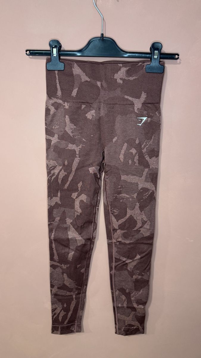 Gymshark Leggings: Legging Gymshark  – Nuovo (secondo la descrizione) da Pully venduto da clo_s7tt