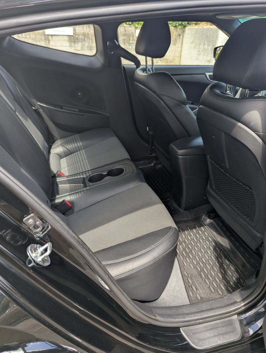 Hyundai Automobili: Hyundai Veloster 1.6 GDI – Usato da Horgen venduto da abel_17 8
