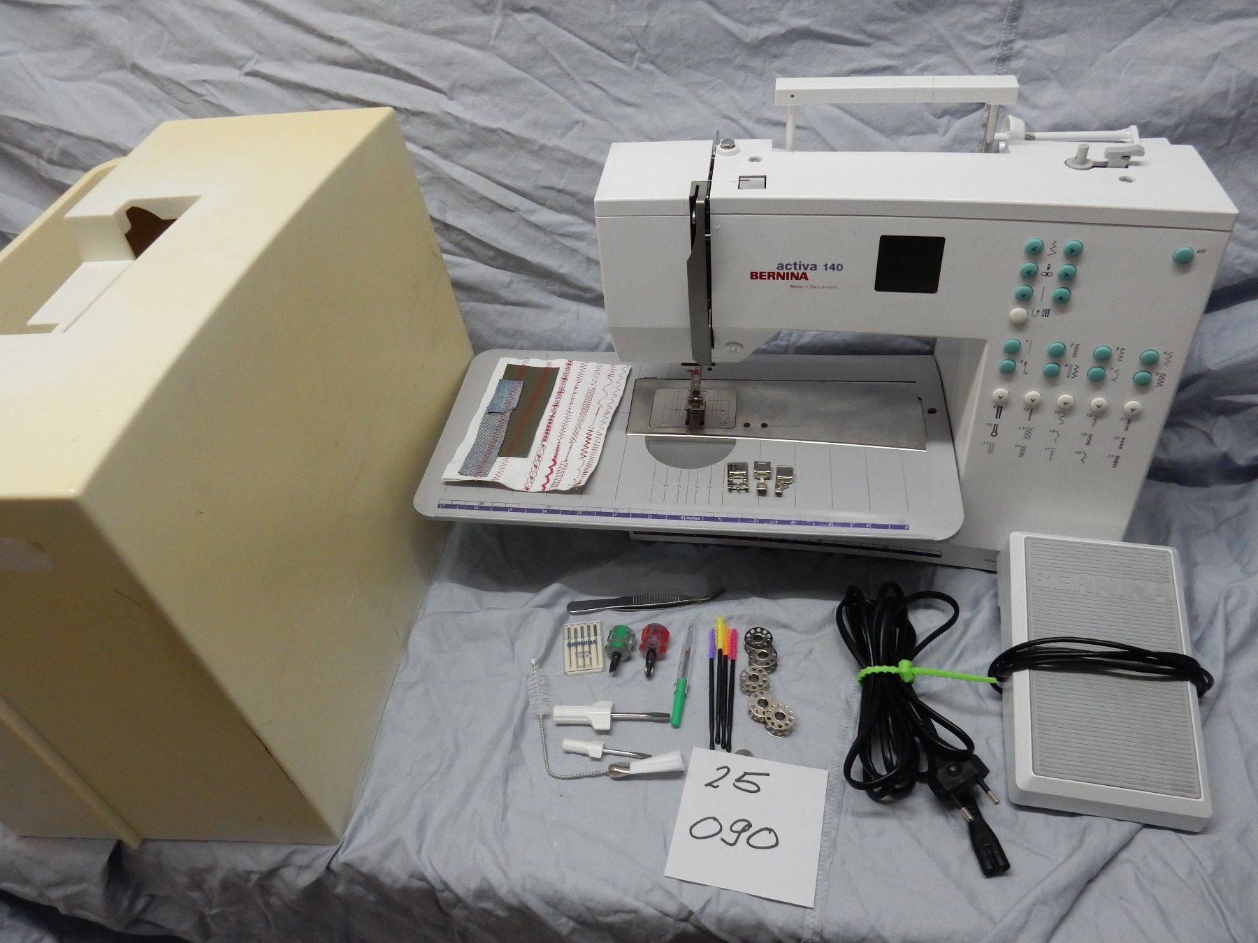 Bernina Macchine da cucire: Bernina Activa 140 Ab Service      25090 – Usato da Watt venduto da Mariposa49 1