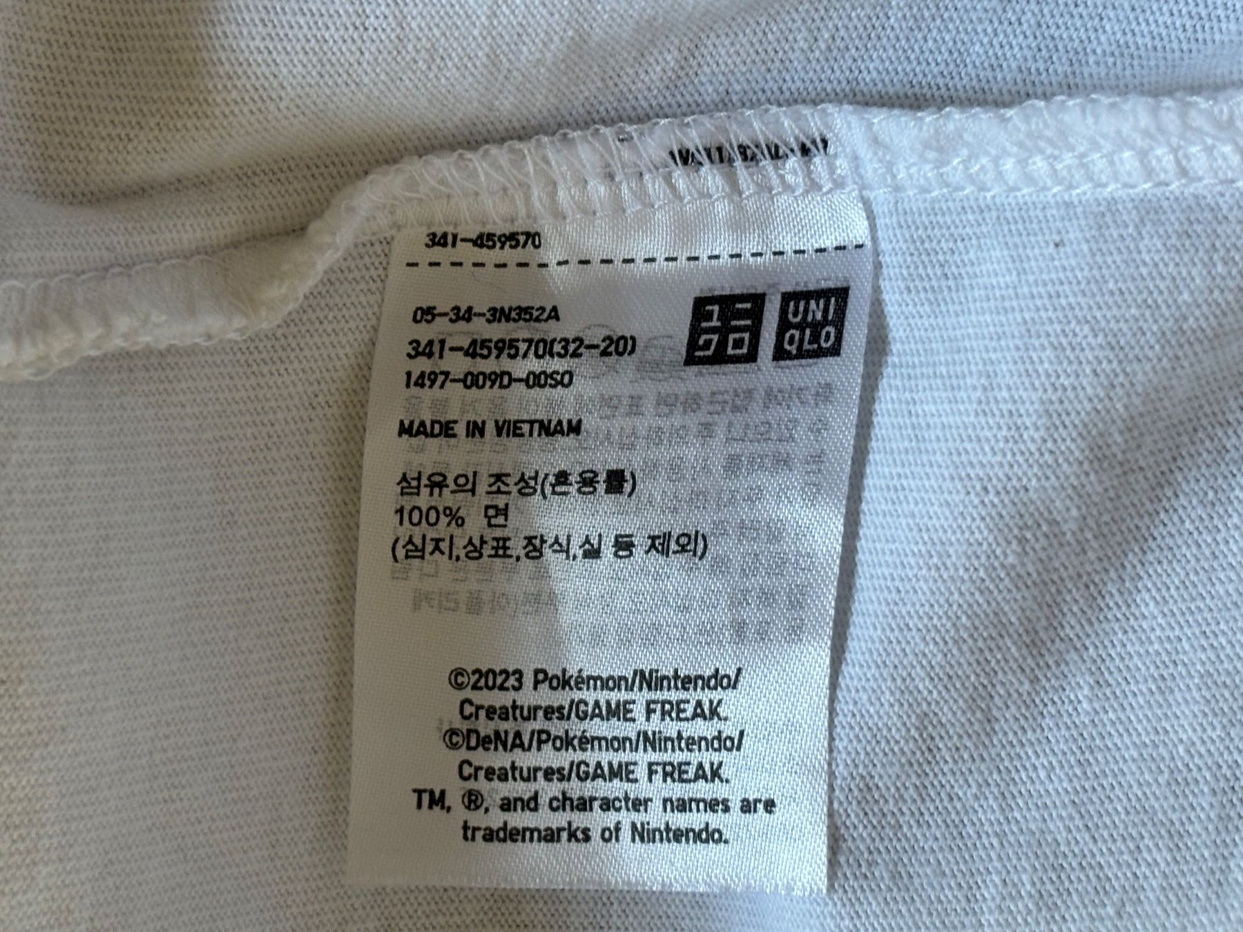 T-shirt: Pokémon Pikachu Shirt – Usato da Würenlos venduto da Ashley24 4