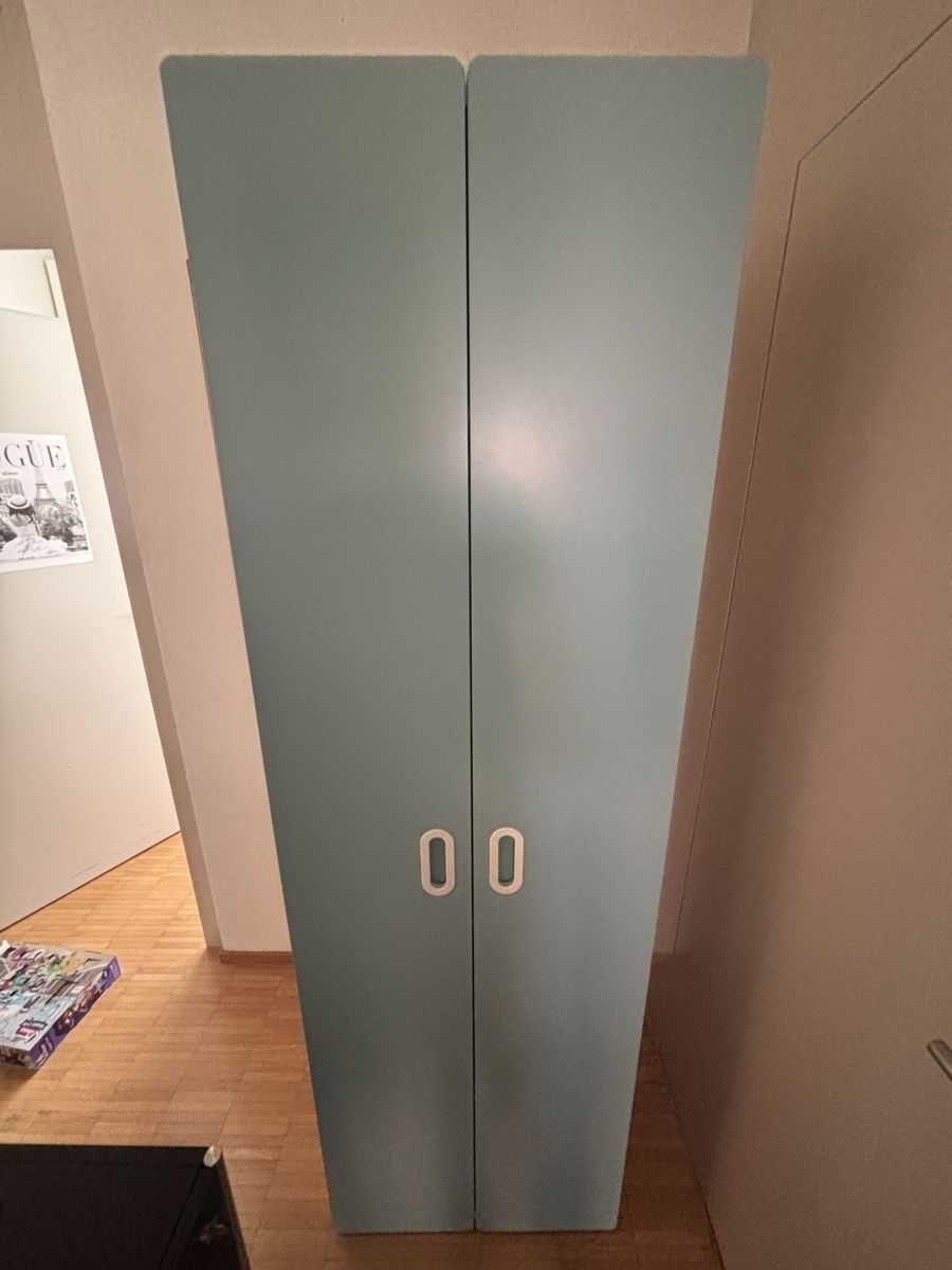 Ikea Armadi: IKEA-Schrank mit Gebrauchsspuren – Usato da Zürich venduto da Chevrolet_55 3