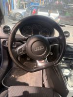 Audi TT abgeflachtes S-Line Lederlenkrad in guten Zustand