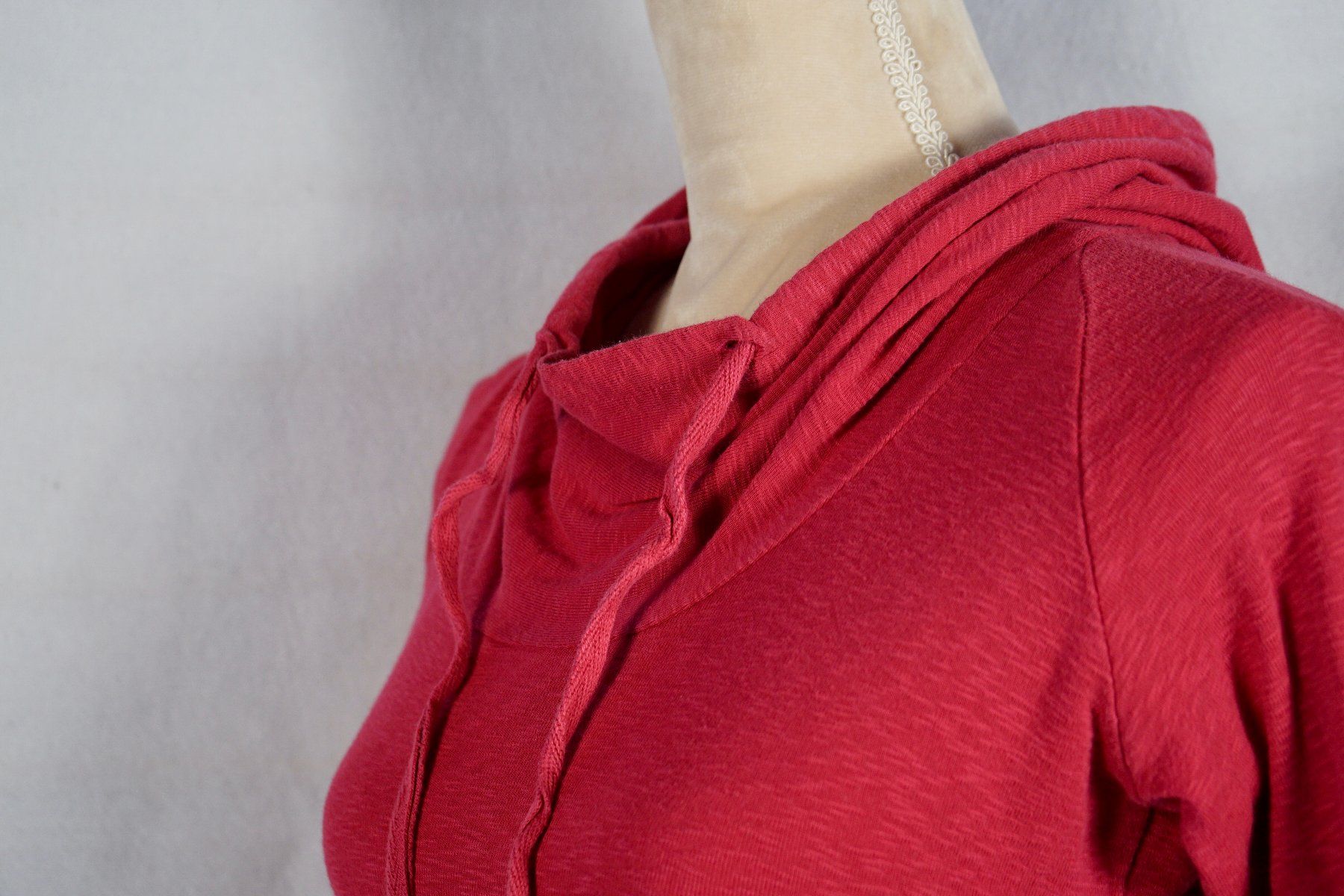 Columbia Maglioni & Felpe: COLUMBIA - Joli Pull Léger A Capuchon, Taille XS. – Usato da Haute-Nendaz venduto da DetoutDerien 5