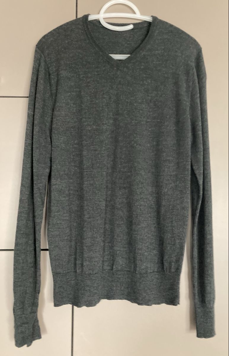 Maglioni & Felpe: V-Neck Pullover Gr.S/M , 90%Wolle/ 10% Seide, Anthrazit – Usato da Stetten AG venduto da Hanya 2