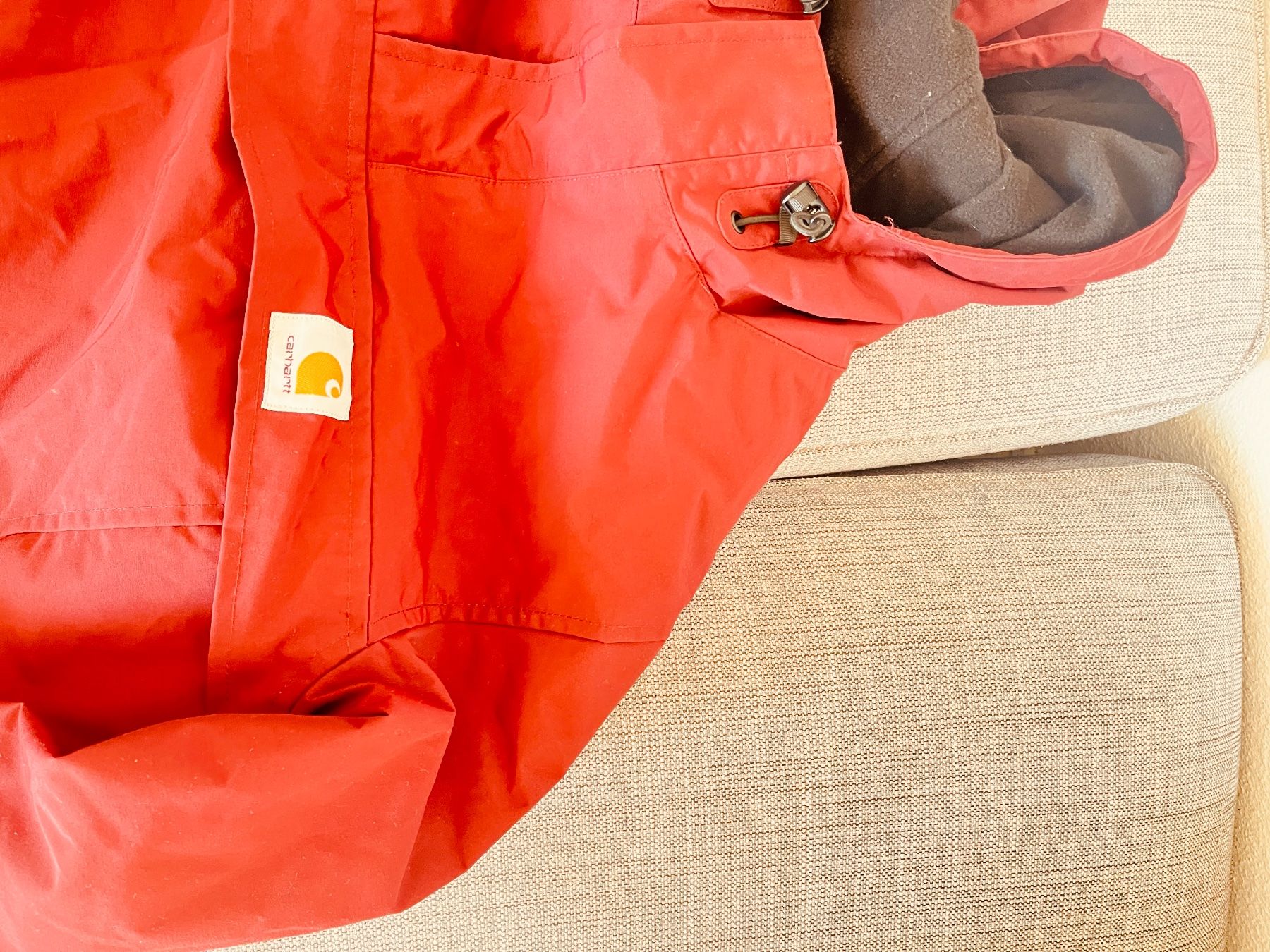 Carhartt Maglioni & Felpe: Sweatshirt bordeaux – Usato da Basel venduto da sal_5r5q 1
