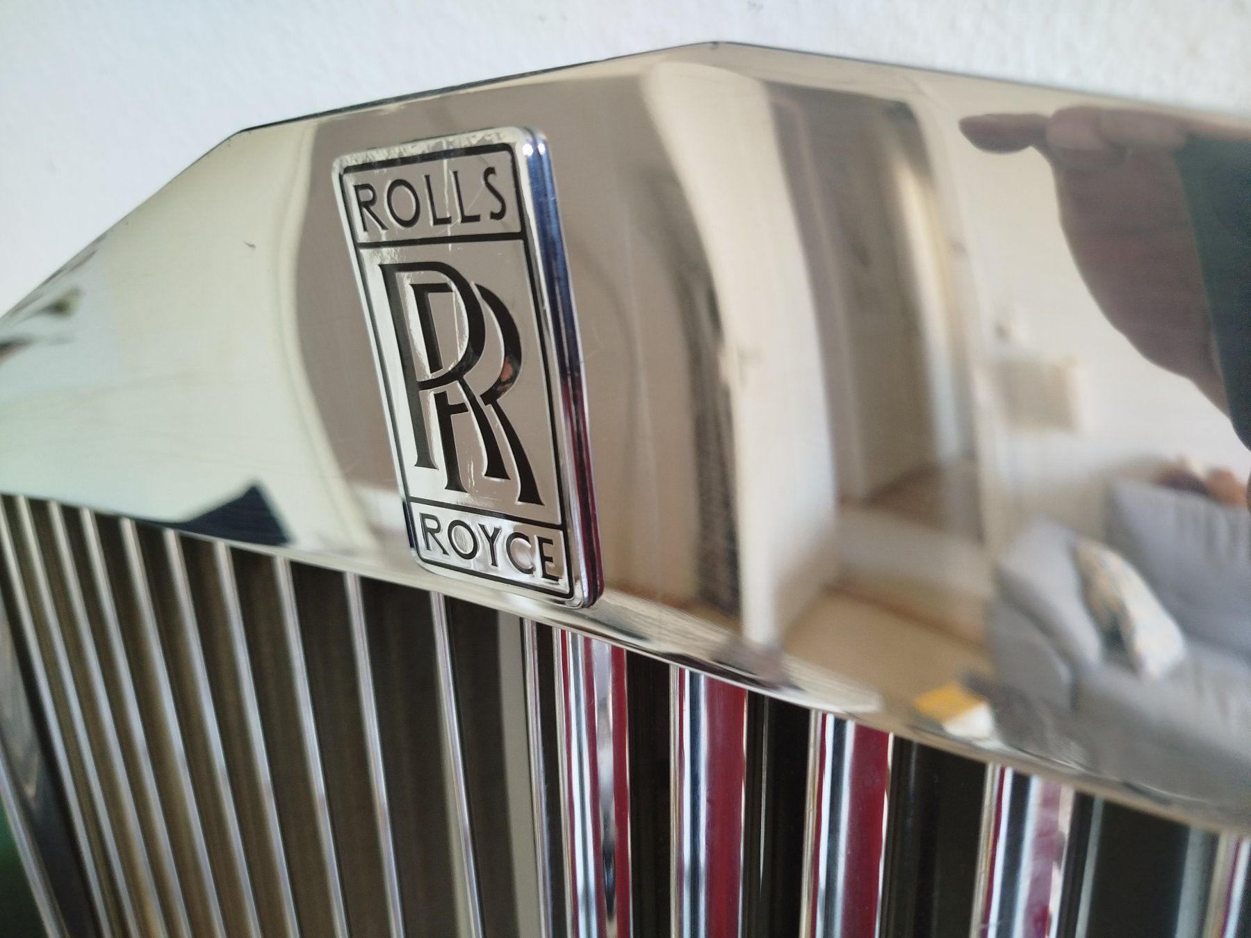 Rolls Royce Alle Autoersatzteile: Rolls Royce Kühlermaske Grill – Gebraucht aus Zürich von Zebragaul 5