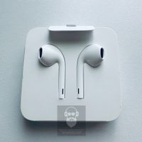 Original Apple EarPods mit Lightning Connector Fabrikneu