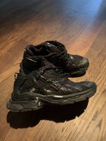 balenciaga tripel black runner