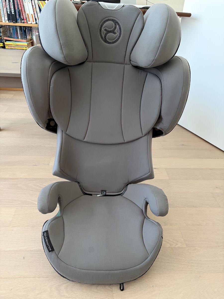 Britax Römer Sièges auto: Kinderautositz - Römer Solution Z-Fix – D'occasion à Basel par Gunther_Welten