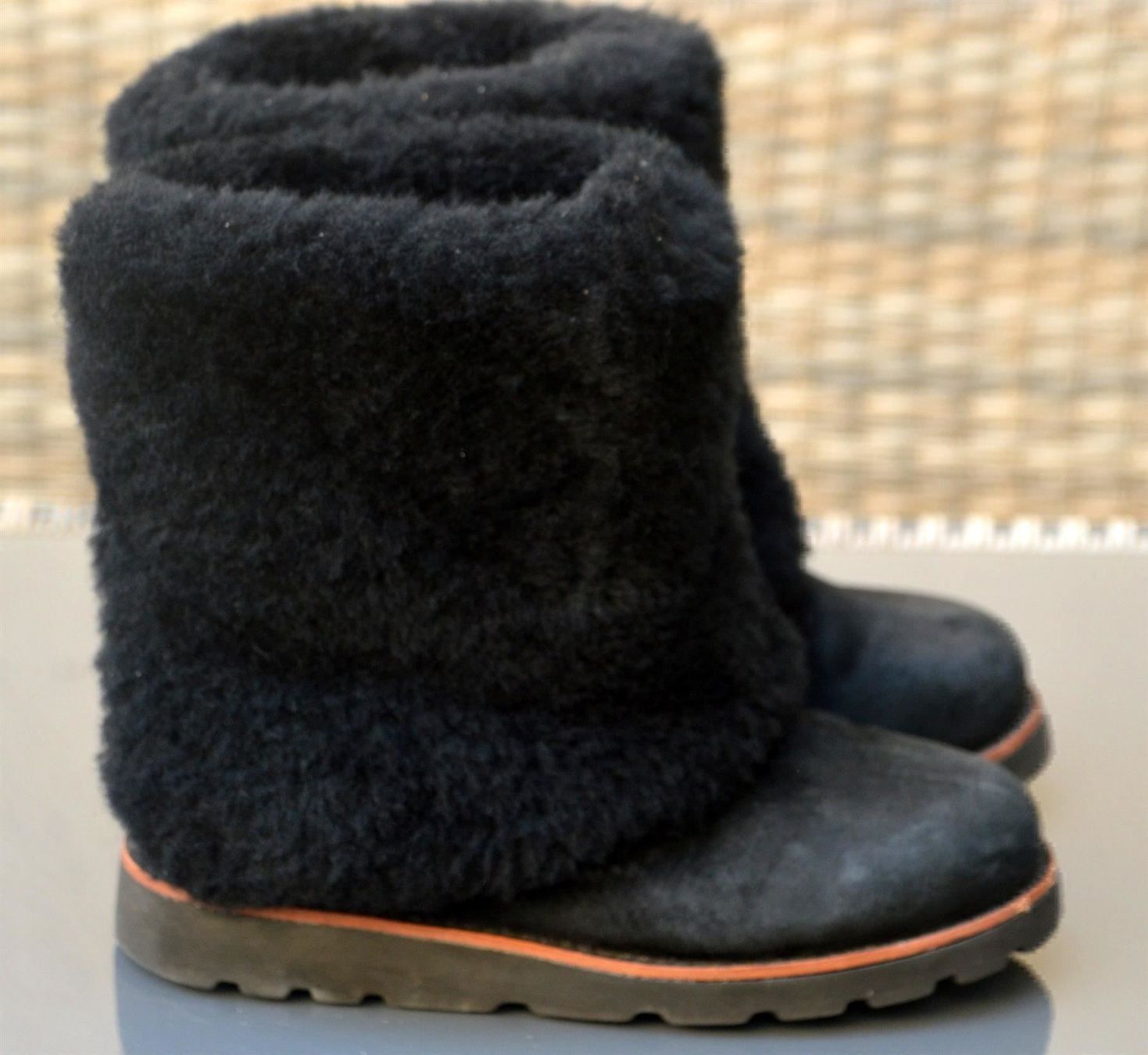 Ugg Scarpe da donna: Boots / Bottes UGG Maylin 3220 .36 – Usato da Collonges venduto da Auganien 1